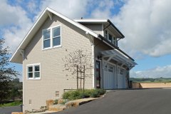 Garage and Studio Apartment